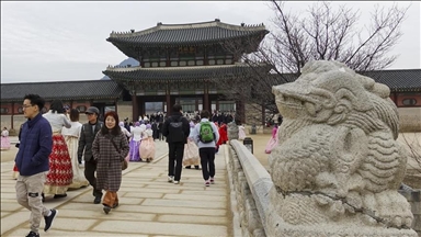 Извештај: Задоволството од животот во Јужна Кореја стагнираше во 2024 година, стапката на самоубиства расте