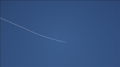 Sirena alarmi në Izraelin qendror pas sulmeve me raketa nga Irani