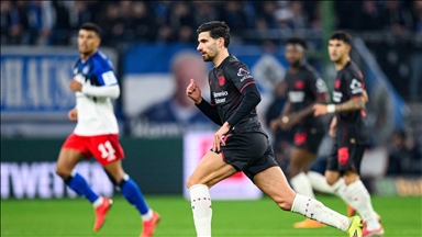 قدم.. باير ليفركوزن يحقق فوزا متأخرا أمام هامبورغ بالبوندسليغا