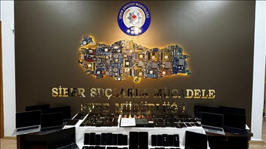 İzmir'de çökertilen 2 milyar liralık yasa dışı bahis ağı "hücre evi" modeliyle yönetilmiş