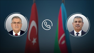 Министры обороны Турции и Азербайджана обменялись мнениями по вопросам региональной обороны и безопасности