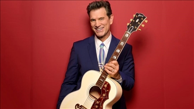 Ünlü şarkıcı Chris Isaak, İstanbul, İzmir ve Ankara'da konser verecek