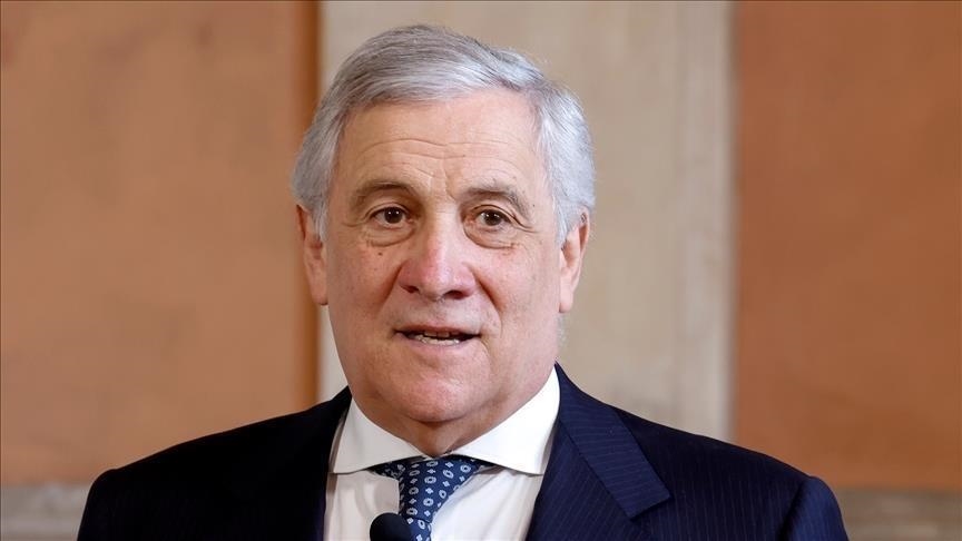 إيطاليا تغلق سفارتها في إيران "لأسباب أمنية"