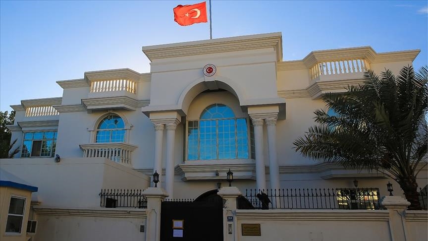 سفارة تركيا في البحرين توفر لرعاياها حافلات إلى الرياض