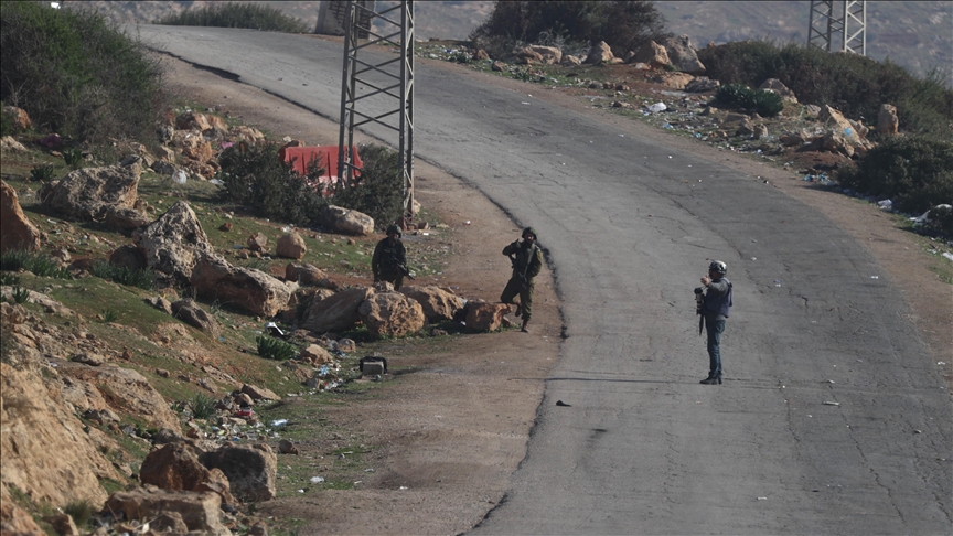 Cisjordanie occupée : Israël arrête 16 Palestiniens lors de perquisitions à l’aube