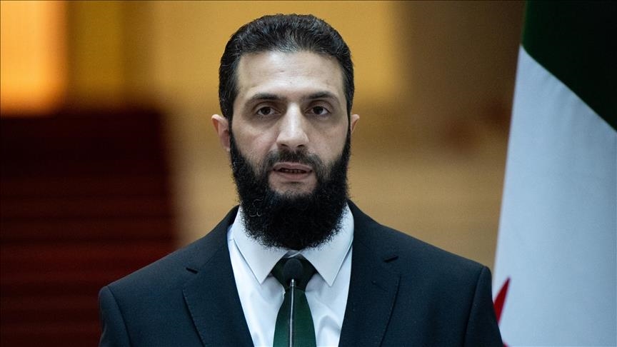 الشرع لماكرون: تعزيزاتنا على حدود لبنان تهدف لمنع تهريب السلاح