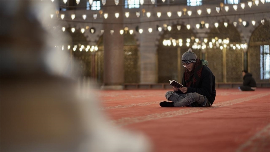 Испанец принял ислам в Стамбуле, вдохновившись сопротивлением палестинцев