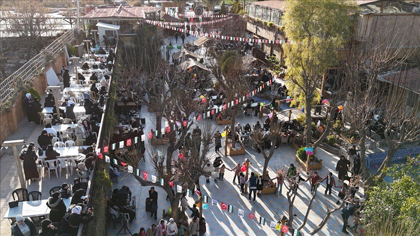 "الإغاثة الإنسانية" التركية تنظم فعاليات للأيتام في مدن سورية