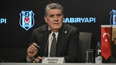 Beşiktaş Kulübü Başkanı Serdal Adalı'dan derbi öncesi hakem uyarısı