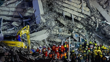 Dünya genelinde doğal afet kaynaklı ölümlerin yarısından fazlasına depremler yol açıyor