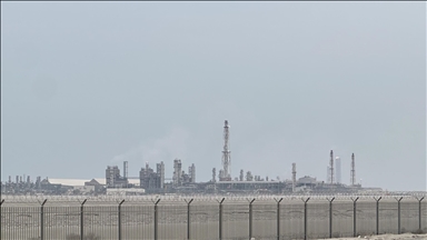 الطاقة والمطارات والموانئ.. أهداف عربية بدائرة القصف الإيراني 