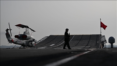 İngiltere'nin Southampton Limanı'na demirleyen TCG Anadolu gemisinde Türk savunma sanayisi tanıtıldı