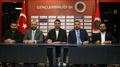 Teknik direktör Volkan Demirel, 3 ay sonra Gençlerbirliği'ne döndü