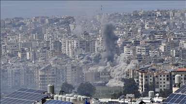 L’armée israélienne mène des frappes aériennes sur la banlieue sud de Beyrouth