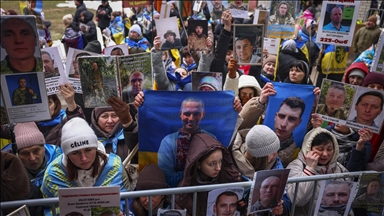 Russia, Ukraine swap 300 servicemen each in prisoner exchange