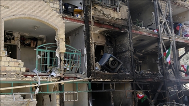 إيران تعلن تضرر 4 آلاف مبنى مدني جراء الهجمات الأمريكية الإسرائيلية