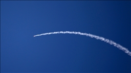 İran'ın füze saldırısı açıklamasının ardından Tel Aviv'de patlama sesleri duyuldu