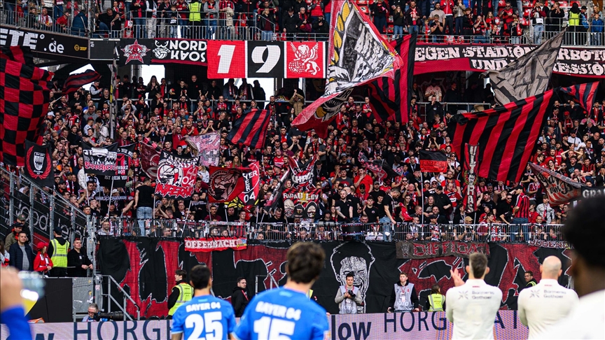 قدم.. باير ليفركوزن يفرط في فوز ثمين أمام فرايبورغ في اللحظات الأخيرة