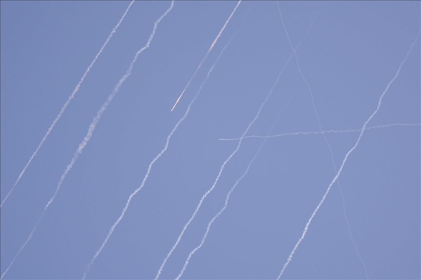 إيران تعلن قصف مواقع جماعات انفصالية شمالي العراق