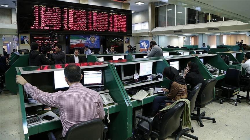 إيران تقرر استمرار إغلاق البورصة حتى إشعار آخر