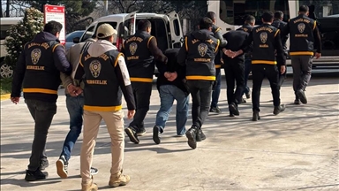 Manisa'da yaklaşık 30 milyon liralık fabrika soygunu güvenlik kamerasında