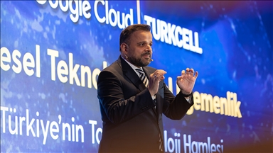 Turkcell 2025'te 17,8 milyar lira faaliyet karı elde etti