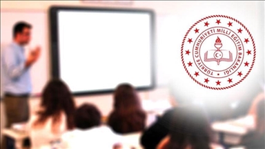 MEB'den yabancı öğretmenlere Türkçe yeterlilik şartı
