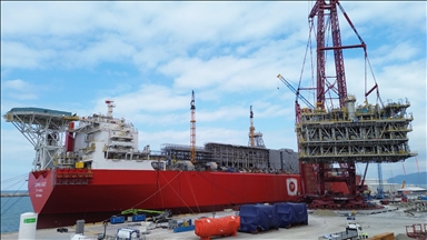 Osman Gazi Yüzer Üretim Platformu'nda gaz akışının sürekliliğini sağlayacak kritik aşama tamamlandı