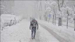 Bazı illerde kar ve soğuk hava etkili oluyor
