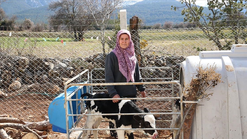 Denizli'de kadın girişimci devlet desteğiyle hayal ettiği çiftliği kurdu