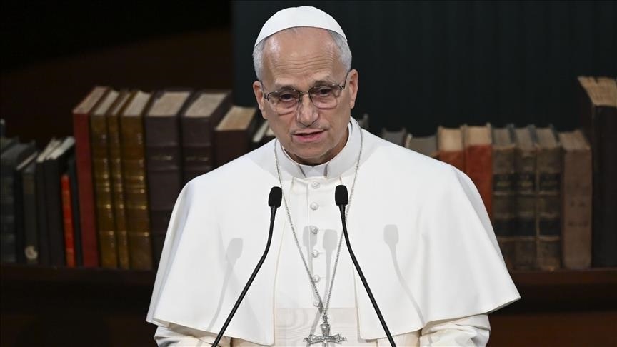 بابا الفاتيكان يحذر من اتساع رقعة الصراع في الشرق الأوسط