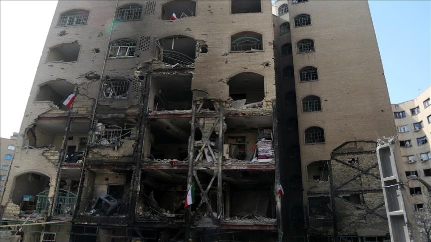 إيران: الهجمات الأمريكية الإسرائيلية استهدفت 9 آلاف و669 وحدة مدنية 