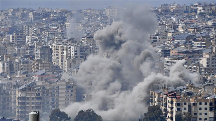 البحرية الإسرائيلية تعلن تنفيذ هجمات على مدن بلبنان 