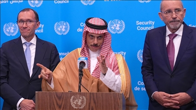 Saudi foreign minister discusses regional developments with China’s Middle East envoy