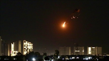 چوار وڵاتی کەنداو ڕووبەڕووی زنجیرەیەک ھێرشی مووشەکی و دۆڕن بوونەوە