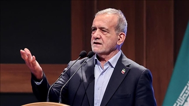 Президент Ирана: Тегеран считает соседние государства братскими, но даст ответ в случае атаки