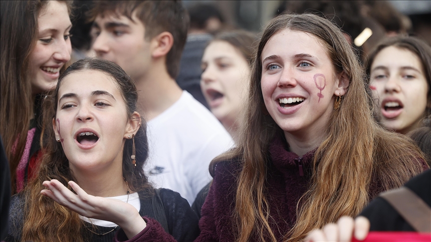 France : l’index de l’égalité femmes-hommes reste stable en 2026, seulement 2 % des entreprises obtiennent 100/100