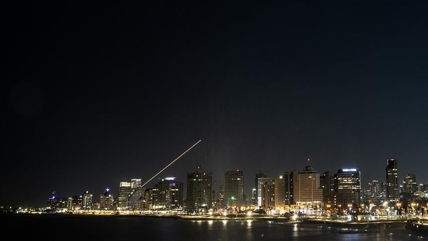 Иран нанес Израилю ответный удар тремя последовательными волнами