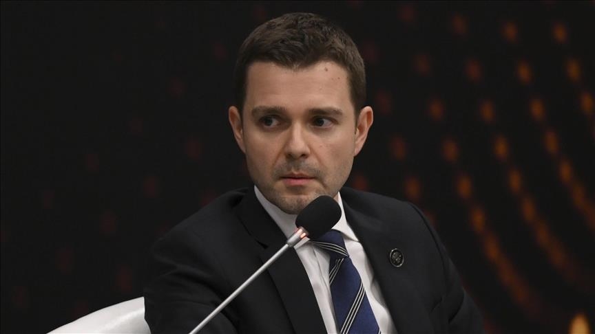 Муцунски: Безбедноста на македонските граѓани е апсолутен приоритет, евакуацијата од Блискиот Исток се реализира успешно