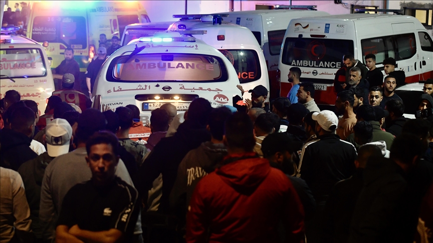 مقتل شخص وإصابة 10 بغارات إسرائيلية على مخيم "عين الحلوة" بلبنان 