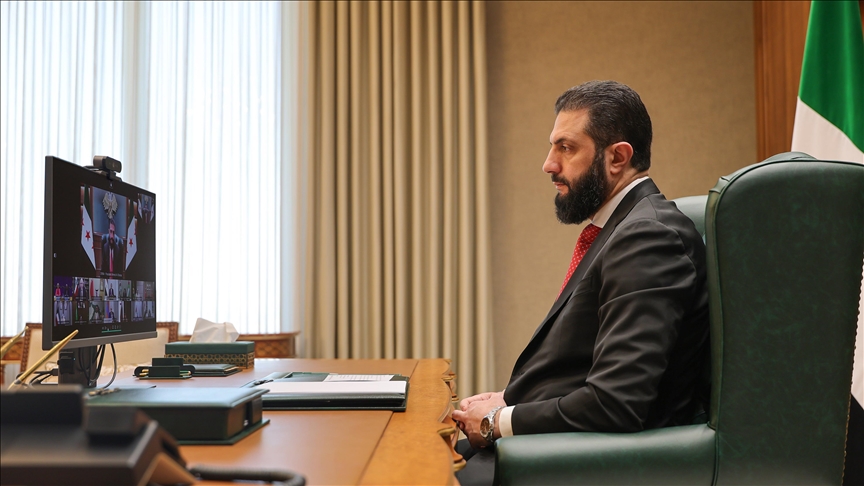 الشرع: نقف إلى جانب الرئيس اللبناني بنزع سلاح حزب الله