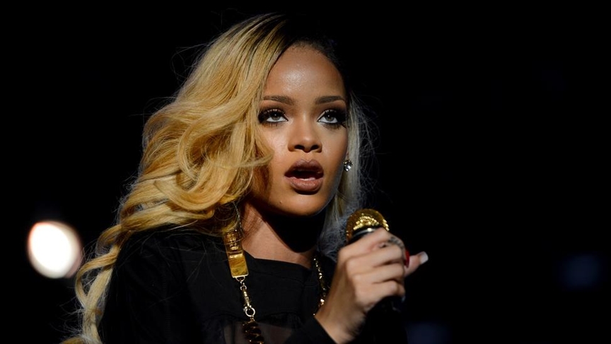 В дом певицы Рианны в Калифорнии стреляли, никто не пострадал