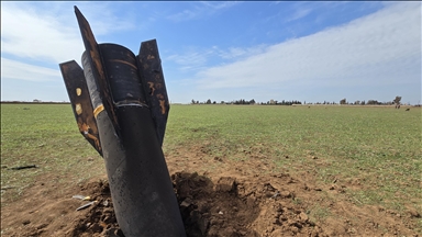 السعودية والكويت تتصديان لصواريخ إيرانية وصفارات إنذار بالبحرين