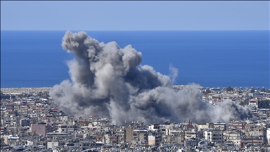 لبنان..17 قتيلا و52 مصابا بغارات إسرائيلية على بيروت وبلدتين