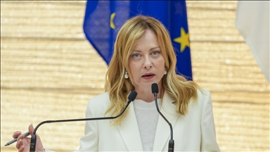 Meloni, ABD ve İsrail'in İran'a saldırılarını ne kınadığını ne de onayladığını söyledi