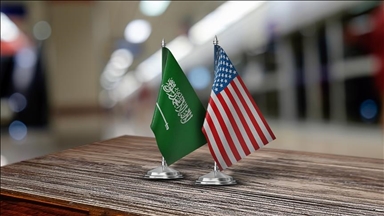 ئەمریکا داوای لەفەرمانبەرانی باڵیۆزخانەکەی لە ڕیاز کرد سعوودیە بەجێبھێڵن