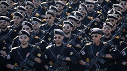 إيران.. الحرس الثوري والجيش يعلنان ولاءهما للمرشد الجديد