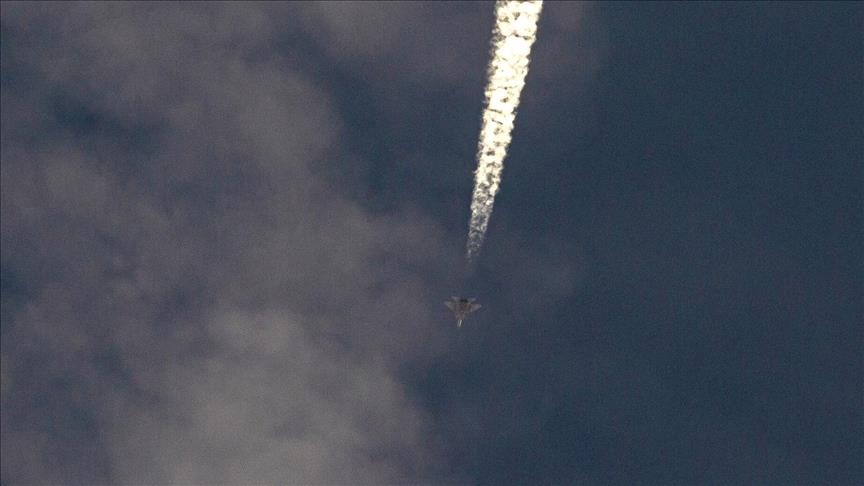 الإمارات: نتعامل مع تهديدات صاروخية ومسيرات قادمة من إيران 