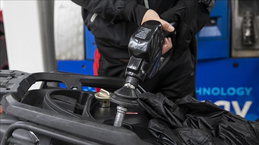 Oil prices skyrocket, pushing gas prices in US to surge amid Middle East tensions