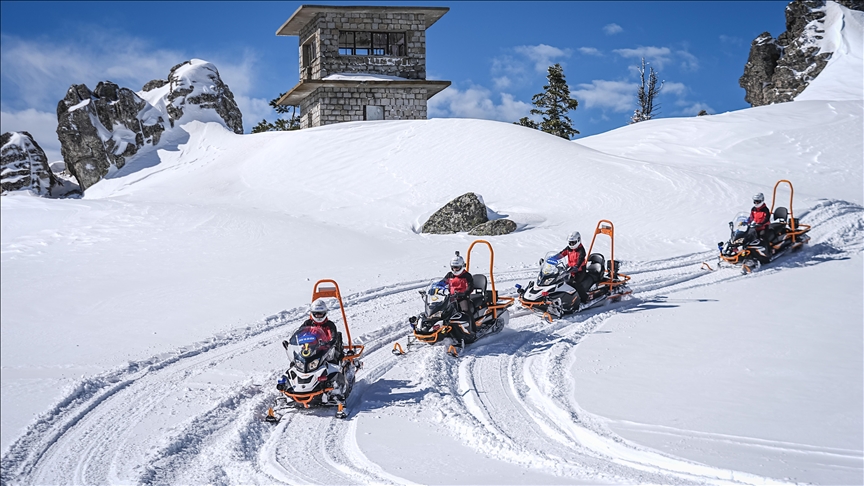 Uludağ'da JAK timi bu sezon 1180 olaya müdahale etti